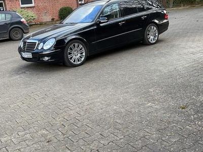 Mercedes E320