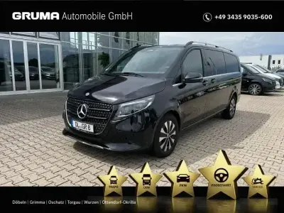 Gebraucht Mercedes V300 Avantgarde 237 PS (174 kW) 2024 Obsidianschwarz Van / Kleinbus