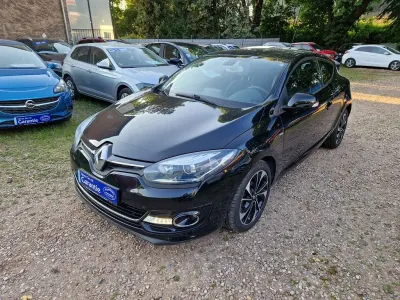 Używany Renault Mégane Bose Edition 132 KM (97 kW) 2014 Czarny Coupe