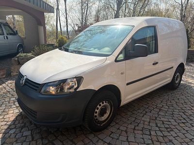 Używany VW Caddy 75 KM (55 kW) 2012 Biały Minivan
