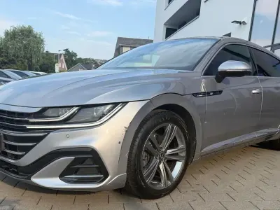 Gebraucht VW Arteon R-line 200 PS (147 kW) 2023 Silber Limousine