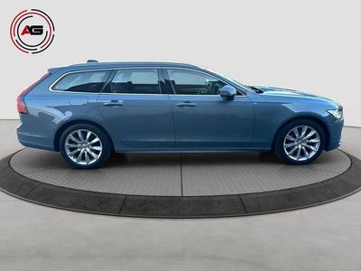 Gebraucht Volvo V90 Momentum 197 PS (144 kW) 2020 Grau Kombi