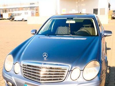 Mercedes E220