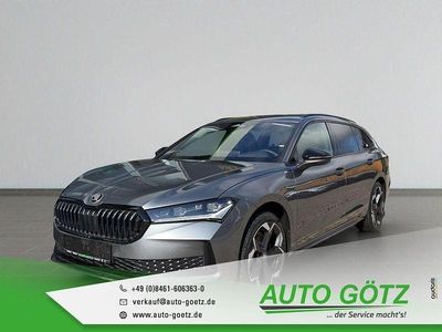 Neu Skoda Superb Suite 193 PS (141 kW) 2026 Grau Kombi