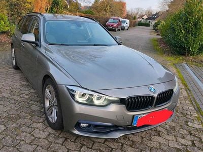 Gebraucht BMW 320 Efficient Dynamics 190 PS (139 kW) 2017 Andere farben Kombi
