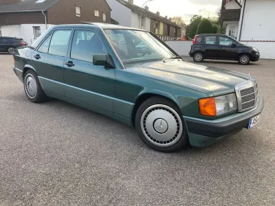 Gebraucht Mercedes 190 122 PS (89 kW) 1992 Grün Limousine