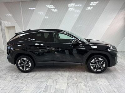 Second-hand Hyundai Tucson Trend 160 CP (117 kW) 2024 Negru SUV