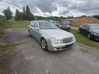 Mercedes E220
