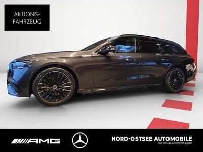 Grau Gebraucht 2025 Mercedes E450 AMG Limousine | 93.498 €