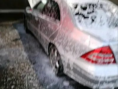 Gebraucht Mercedes C180 143 PS (105 kW) 2005 Silber Limousine