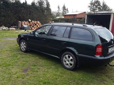 gebraucht Skoda Octavia Combi 2,0 "Elegance"