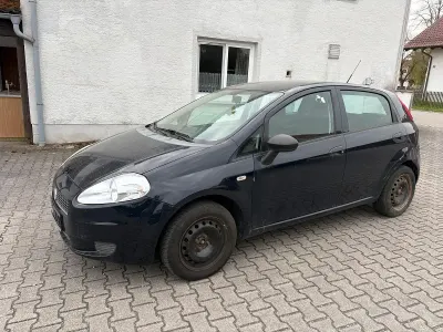 Usata Fiat Punto 2009 Blu Utilitaria