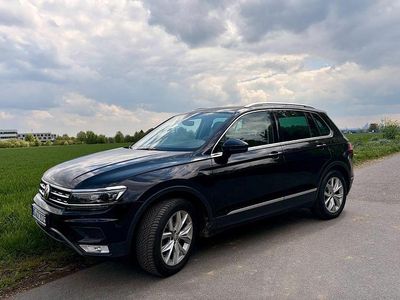 Usado VW Tiguan Highline 150 HP (110 kW) 2017 Preto SUV