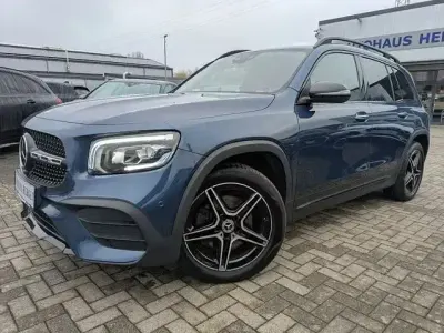 Second-hand Mercedes GLB200 AMG line 150 CP (110 kW) 2023 Albastru SUV