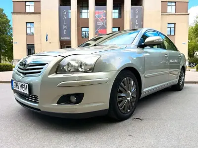 Gebraucht Toyota Avensis Executive 129 PS (94 kW) 2006 Grün Limousine