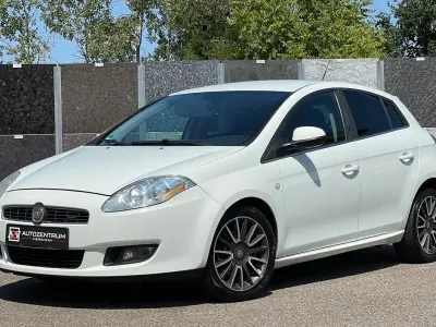 Gebraucht Fiat Bravo 120 PS (88 kW) 2008 Weiß Kleinwagen