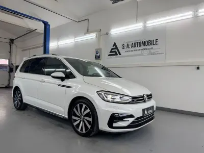 Używany VW Touran Highline 190 KM (139 kW) 2017 Biały Minivan