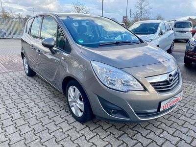 Gebraucht Opel Meriva Edition 101 PS (74 kW) 2011 Braun Van / Kleinbus