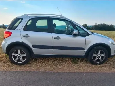 Gebraucht Suzuki SX4 Style 120 PS (88 kW) 2014 Silber Limousine