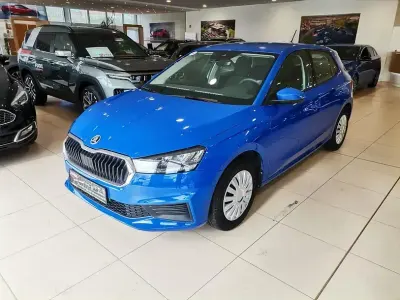 Gebraucht Skoda Fabia Active 65 PS (47 kW) 2022 Energyblau Kleinwagen
