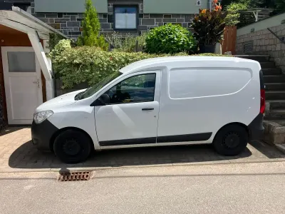 Gebraucht Dacia Dokker 90 PS (66 kW) 2017 Weiß Van / Kleinbus