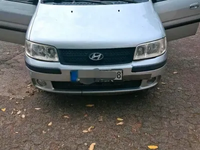 Gebraucht Hyundai Matrix 122 PS (89 kW) 2007 Silber Van / Kleinbus