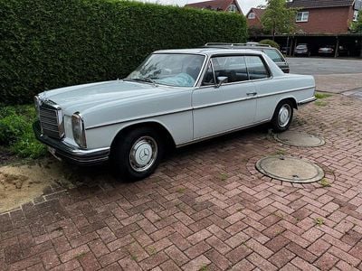 Gebraucht Mercedes W114 150 PS (110 kW) 1971 Weiß Coupé