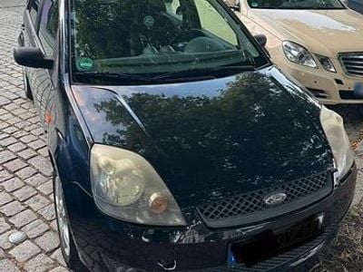 Gebraucht Ford Fiesta 75 PS (55 kW) 2009 Schwarz Kleinwagen