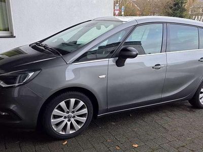 Usata Opel Zafira Innovation 136 CV (100 kW) 2018 Grigio Monovolume