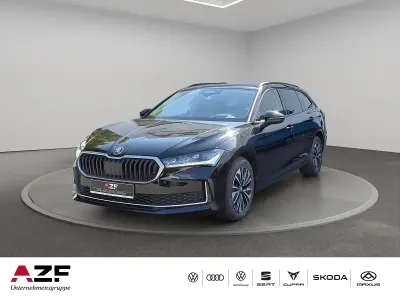 Gebraucht Skoda Superb Selection 150 PS (110 kW) 2025 Onyxschwarz metallic Kombi