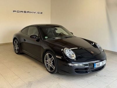 Porsche 911 Carrera