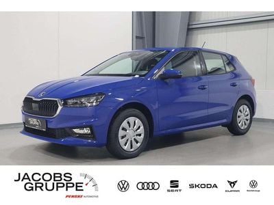 Energy blau Neu 2025 Skoda Fabia Essence Kleinwagen | 16.995 € (Guter Preis)