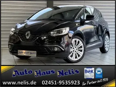 Usado Renault Scenic E-Tech 132 CV (97 kW) 2017 Negro Monovolumen