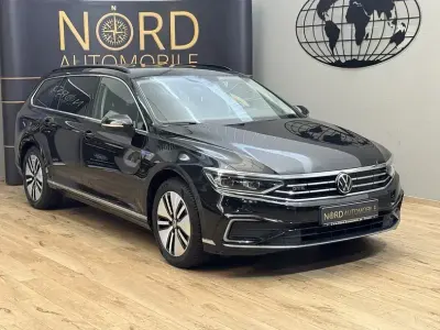 Gebraucht VW Passat GTE 218 PS (160 kW) 2021 Deep black perleffek (metallic) Kombi