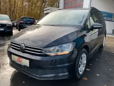 Gebraucht VW Touran 210 PS (154 kW) 2023 Schwarz Van / Kleinbus