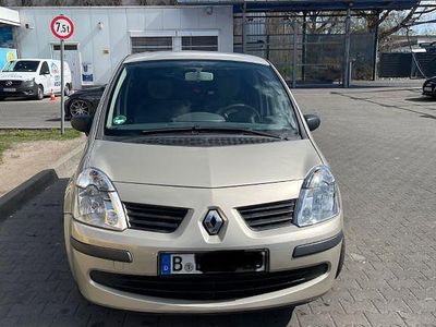 Gebraucht Renault Modus Authentique 75 PS (55 kW) 2007 Gold Van / Kleinbus