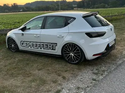 Gebraucht Seat Leon FR 179 PS (131 kW) 2014 Weiß Limousine