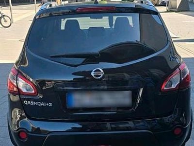Gebraucht Nissan Qashqai 117 PS (86 kW) 2013 Schwarz SUV
