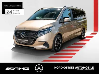 Gebraucht Mercedes V220 Style 163 PS (119 kW) 2024 Kalaharigold met. Van / Kleinbus