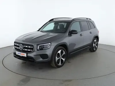 Gebraucht Mercedes GLB200 Progressive 163 PS (119 kW) 2022 Grau SUV