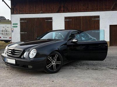 Second-hand Mercedes CLK320 Avantgarde 218 CP (160 kW) 1999 Negru Coupe