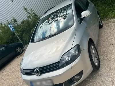 Gebraucht VW Golf Plus Cross 105 PS (77 kW) 2013 Silber Van / Kleinbus