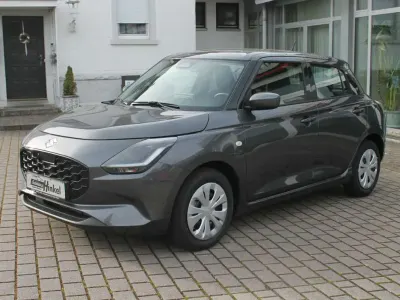 Neu Suzuki Swift Club 82 PS (60 kW) 2026 Mineral gray metallic Kleinwagen