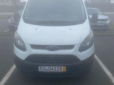 Begagnad Ford Transit Custom 131 HK (96 kW) 2017 Vit Minibuss
