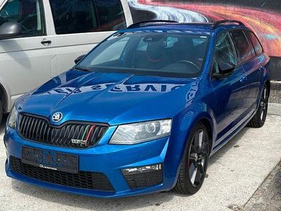 Blau Gebraucht 2017 Skoda Octavia RS Kombi | 19.700 € (Etwas zu teuer)