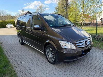 Usata Mercedes Viano 224 CV (164 kW) 2014 Marrone Monovolume