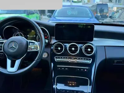 Gebraucht Mercedes C200 Avantgarde 184 PS (135 kW) 2019 Schwarz Kombi