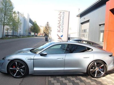 Porsche Taycan 4S