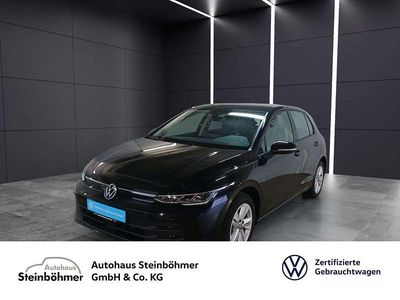 Gebraucht VW Golf VIII Life 116 PS (85 kW) 2024 Grenadillschwarz (schwarz) Limousine
