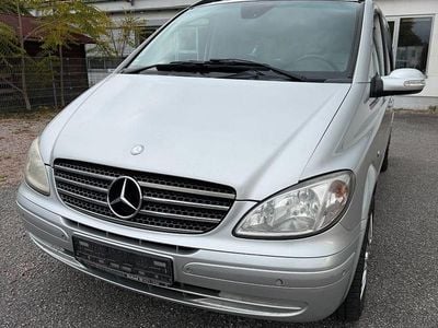 Silber Gebraucht 2008 Mercedes Viano Van / Kleinbus | 10.200 € (Guter Preis)
